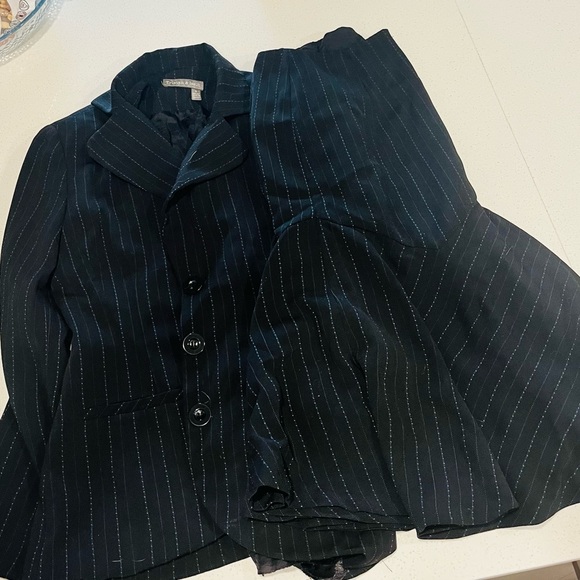 Boss lady skirt suit set - Picture 2 of 4